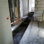 Der Abwasserkanal aus dem großen Labor wird Richtung Physik verlängert