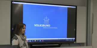 Volksbund Deutsche Kriegsgräberfürsorge e.V. besucht Projektkurs Geschichte