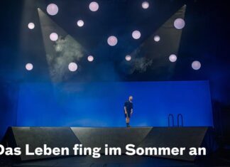 Theaterbesuch „Das Leben fing im Sommer an“