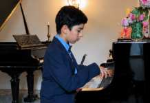 MCG Spotlight – Arvin begeistert mit seinem Klavierspiel