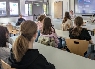 Ehemaliger Schulsanitäter begeistert mit Einblicken in die Ausbildung zum Anästhesietechnischen Assistenten (ATA)