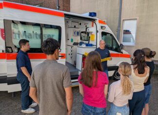 Von XABCDE zu OPQRST: Schulsanitätsdienst trainiert Notfallversorgung beim Praxisübungstag der Malteser